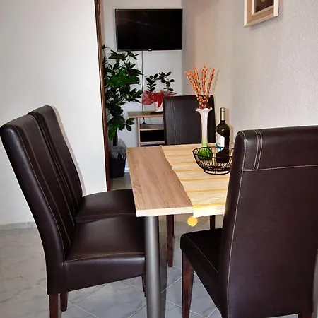 Vretenar Novigrad Istria