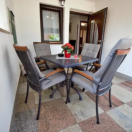 Vretenar * Novigrad Istria